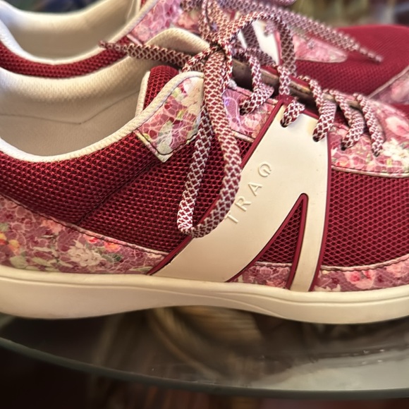 TRAQ by Alegria sneaker is comfortable and amazing nurses use them sz8 - Picture 3 of 7